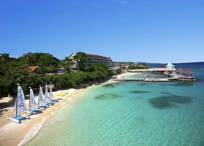 Sandals Grande Riviera Beach & Golf 5* Ocho Rios