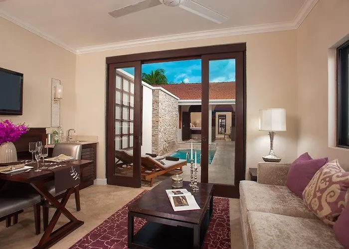 Sandals Grande Riviera Beach & Golf Hotel Ocho Rios