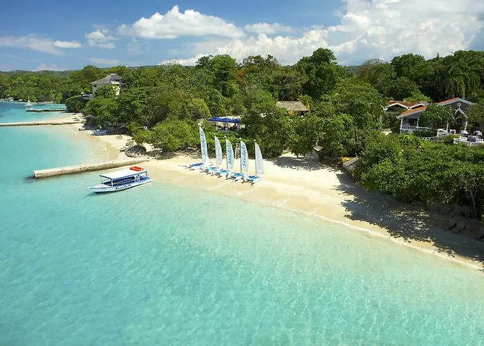 Sandals Grande Riviera Beach & Golf 5*